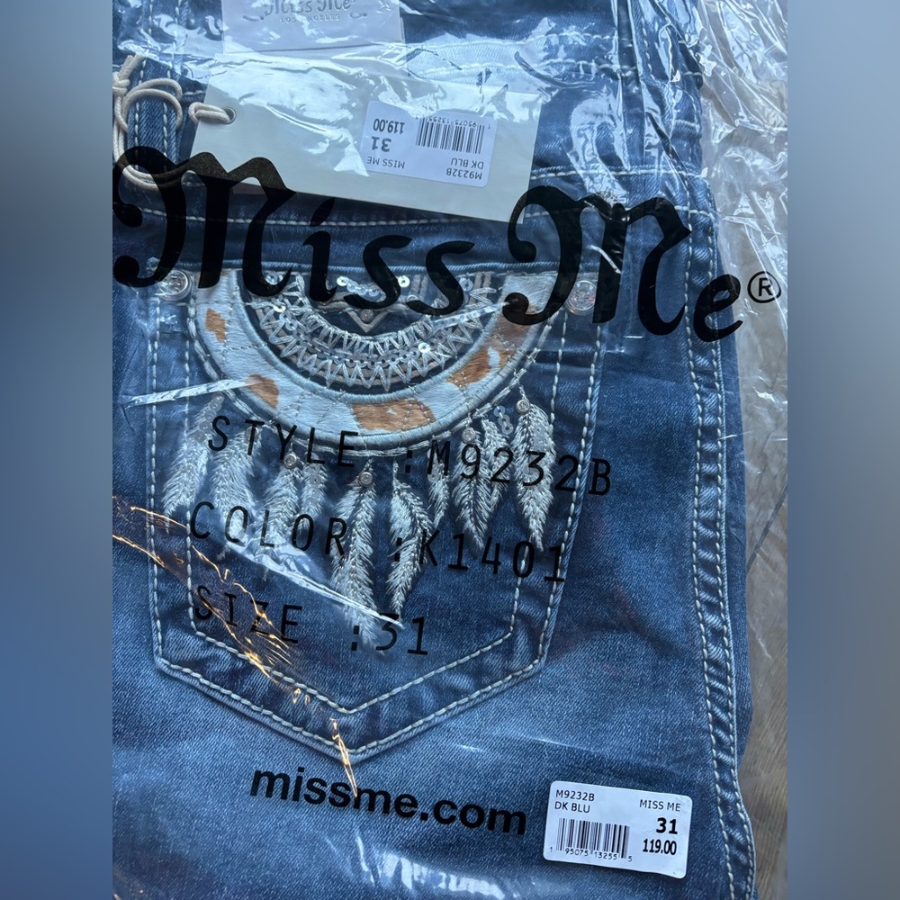 Nwt Miss me Cow Print Dreamcatcher Chloe boot jeans Sz 32
